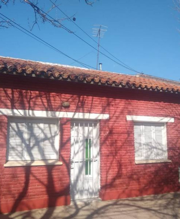 Casa en barrio Los Hornos