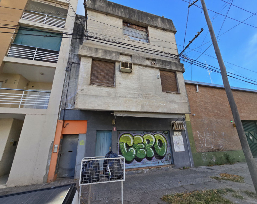 Local Comercial + Cjo, Habitacional